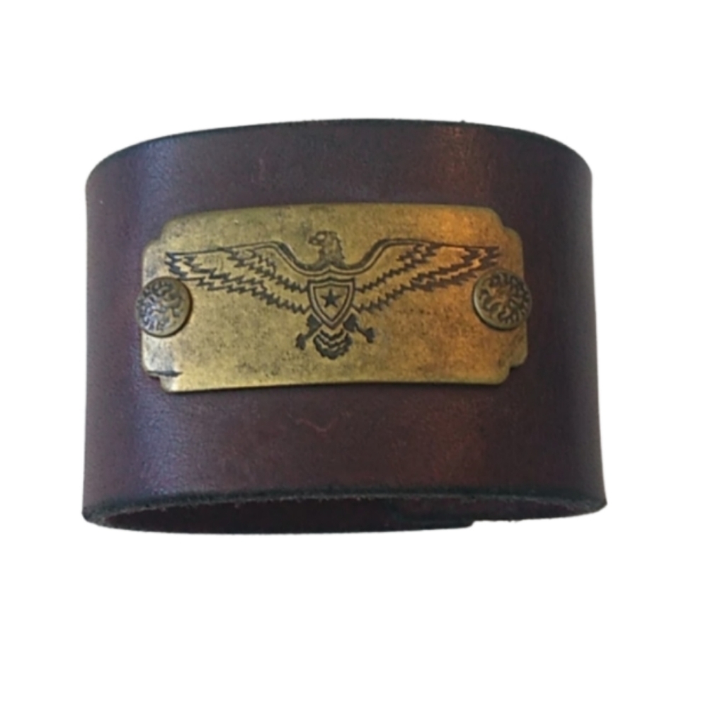 Tandy Leather Bracelet w/  Eagle plaque design, 8"